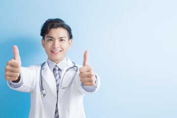 Male doctor show thumb up