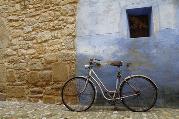 Fototapeta na wymiar Old vintage bike
