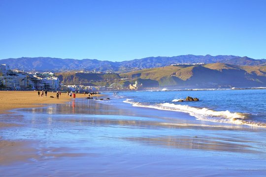 Playa de las Canteras Beach, Santa Catalina District, Las Palmas de Gran Canaria, Gran Canaria, Canary Islands, Spain, Atlantic