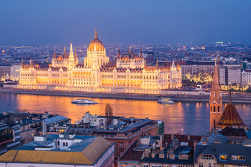 Fototapeta na wymiar panoramic views to budapest parlament, hungary