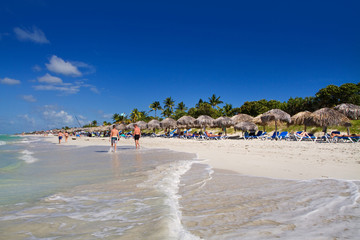 Fototapeta premium beautiful beach in varadero, cuba
