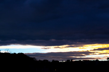 Obraz premium Por do Sol após a tempestade