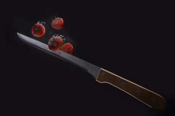 Fototapeta premium cutter blade in action 