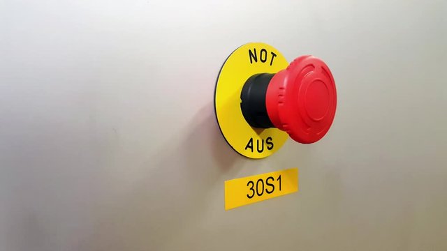 Not Aus wird Quittiert / zur&uuml;ck gestellt in 4K