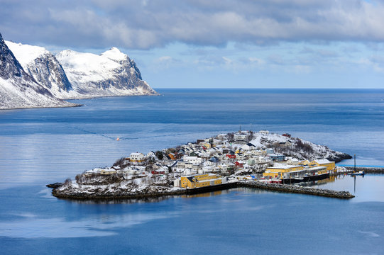 Mountain Husoy, Senja, Norway