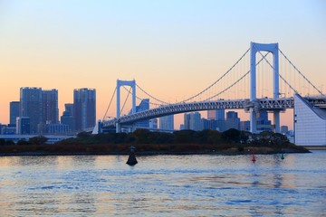 Fototapeta na wymiar Rainbow Bridge in Tokyo