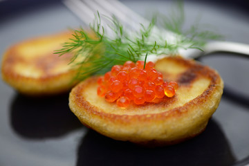 Kaviar Blinis