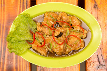 Snapper fish fried in oyster sauce spicy
