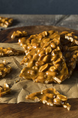 Homemade Holiday Peanut Brittle