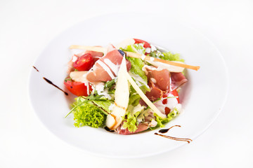 salad with ham and pear