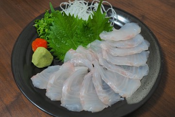 アラの刺身