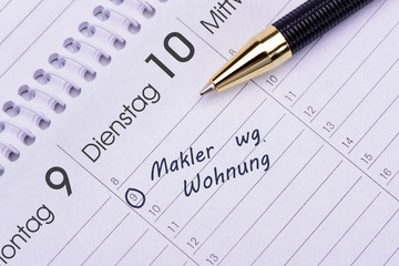 Terminkalender mit Eintrag Makler wg. Wohnung