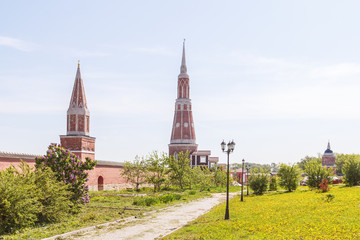 Коломна. Башни Богоявленского Старо-Голутвина монастыря, Россия