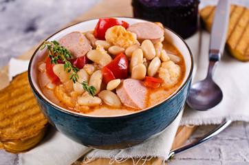 Thick vegetable soup