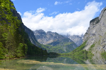 Fototapeta na wymiar lake in alps
