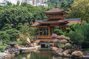 Fototapeta premium Pavilion Bridge in Nan Lian Garden, Hong Kong