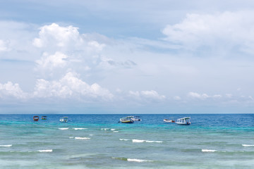 Obraz premium Landscape of sea view with small boats