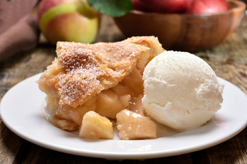 Piece of apple pie