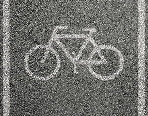 Fototapeta na wymiar Bicycle sign on asphalt
