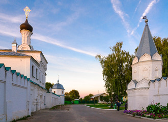Fototapeta na wymiar Holy Annunciation Monastery and Holy Trinity Convent, Murom, Russia