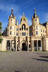 Fototapeta na wymiar Historic Castle of Schwerin, Mecklenburg-Vorpommern, Germany