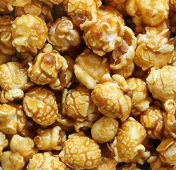 Caramel popcorn background