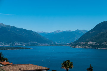 Obraz premium Mountains and lake in Switzerland