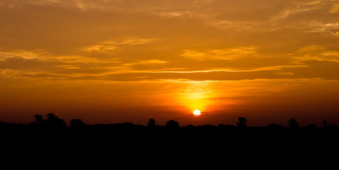 Obraz premium dawn in countryside