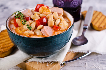 Thick vegetable soup