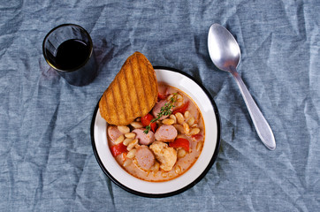 Thick vegetable soup