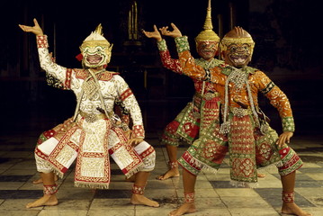Traditional Khon dancers
