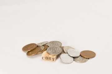 コスト