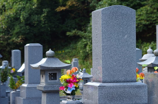 お墓
