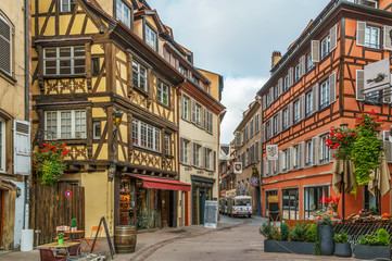 Fototapeta na wymiar street in Strasbourg, France