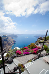 Fototapeta na wymiar White architecture on Santorini island, Greece. Beautiful landscape with sea view