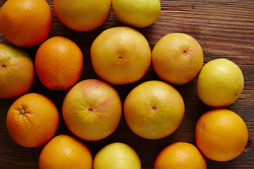 a bunch of citrus fruit orange grapefruit and sweaty.