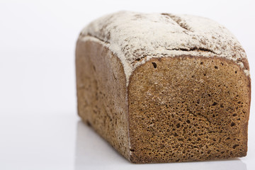 Bread flour sprinkled in the form of bricks
