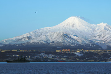 Fototapeta na wymiar Avachinsky volcano over Petropavlovsk Kamchatsky Russia