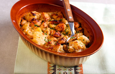 Cauliflower and chicken breast bake