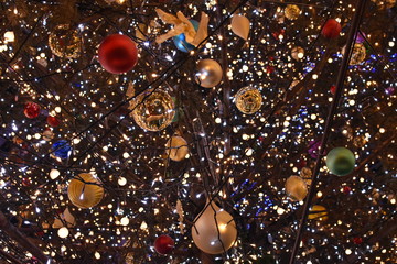 クリスマスツリーと飾り