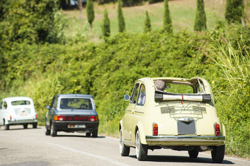 Sfilata di auto d'epoca