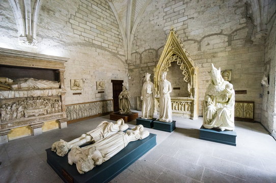 Statues, Sacristy, Palais des Papes, Avignon, France