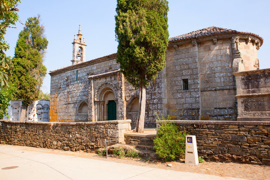 Church of Santa Maria de Melide, Melide