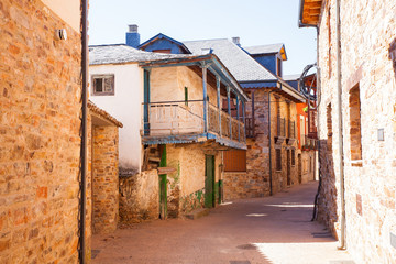 Fototapeta na wymiar Houses of Riego del Camino, Spain