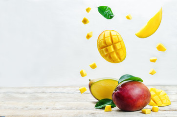 mango with flying slices