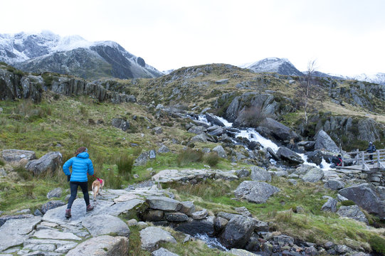 Hikers and climbers in Snowdonia National Park, Gwynedd, Wales