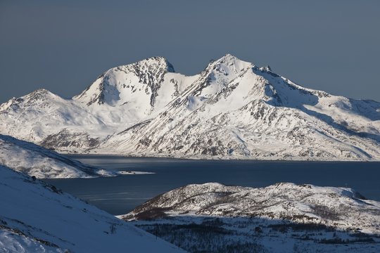 Kvalloya Sallir coastal landscape Norway