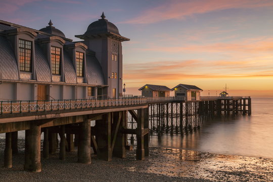 Penarth Pier, near Cardiff, Vale of Glamorgan, Wales 