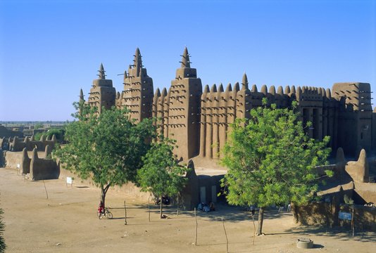 The Great Mosque, the largest mud built mosque in the World, Djenne, Mali