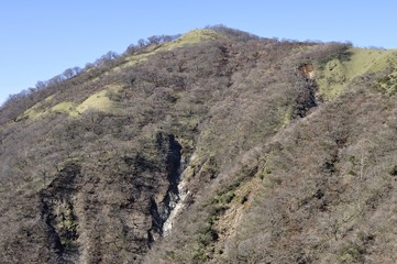 丹沢山から不動ノ峰を望む